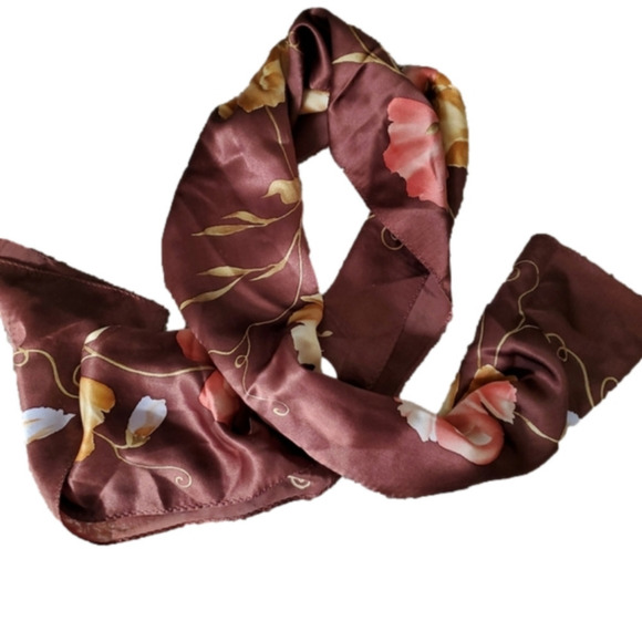 ANNE Klein Small Rectangular Floral Scarf - Picture 1 of 8
